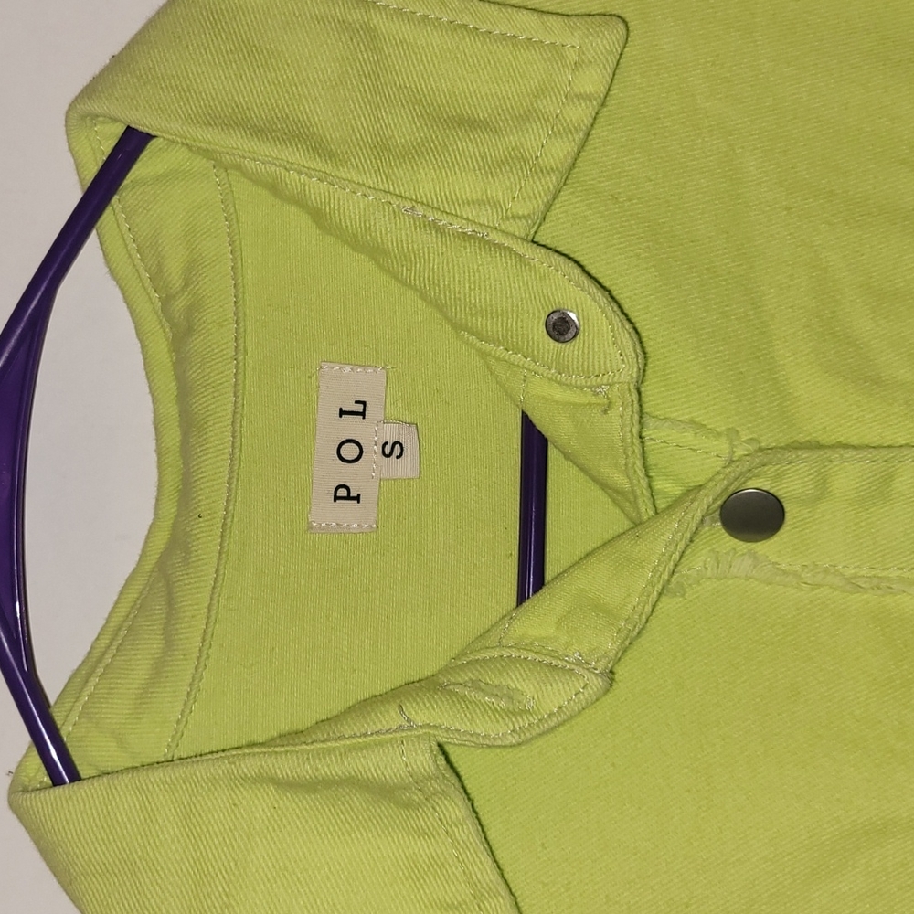 Women's New without tags POL light weight jean jacket. Sz small oversized. Nwots - Picture 9 of 9